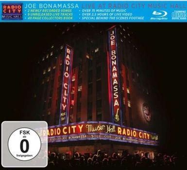 LIVE AT RADIO CITY MUSIC HALL (CD+BLURAY BOX)